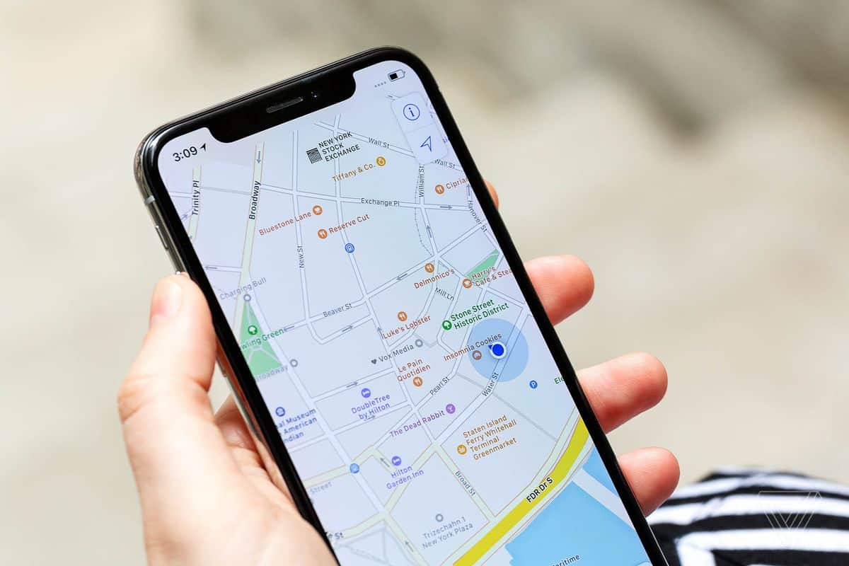 How to Track Cell Phone Location by Number